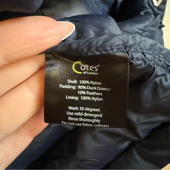 Cotes of London The St Ives Down Vest in Ink Navy - Picture 5 of 8